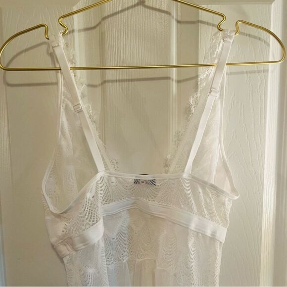 Cosabella White Lace Chemise - Picture 7 of 10